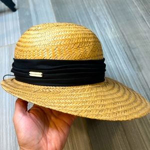 Movimiento Brasil Straw Hat with black band